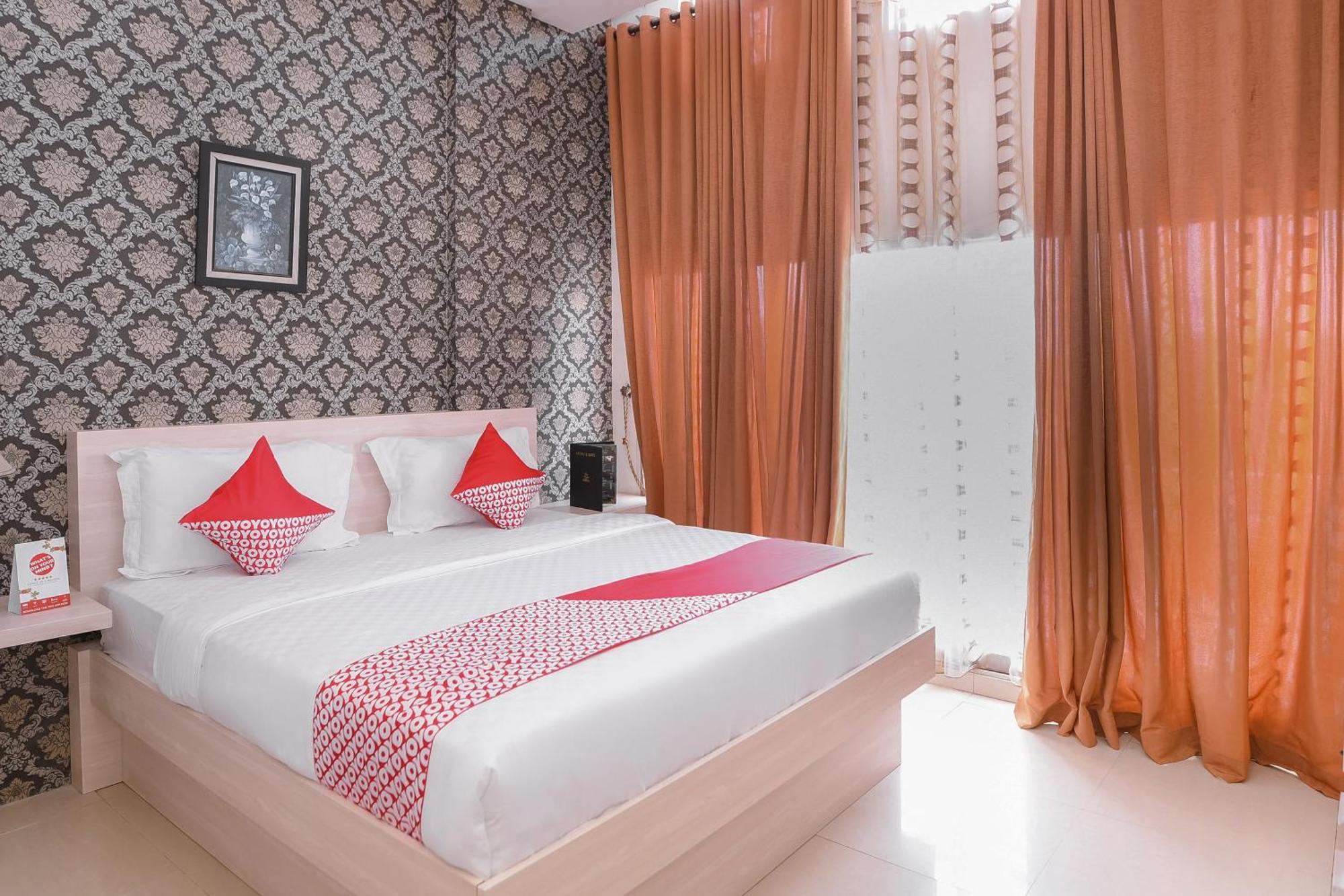 Capital O 854 Ub Caisar Hotel Banda Aceh Dış mekan fotoğraf