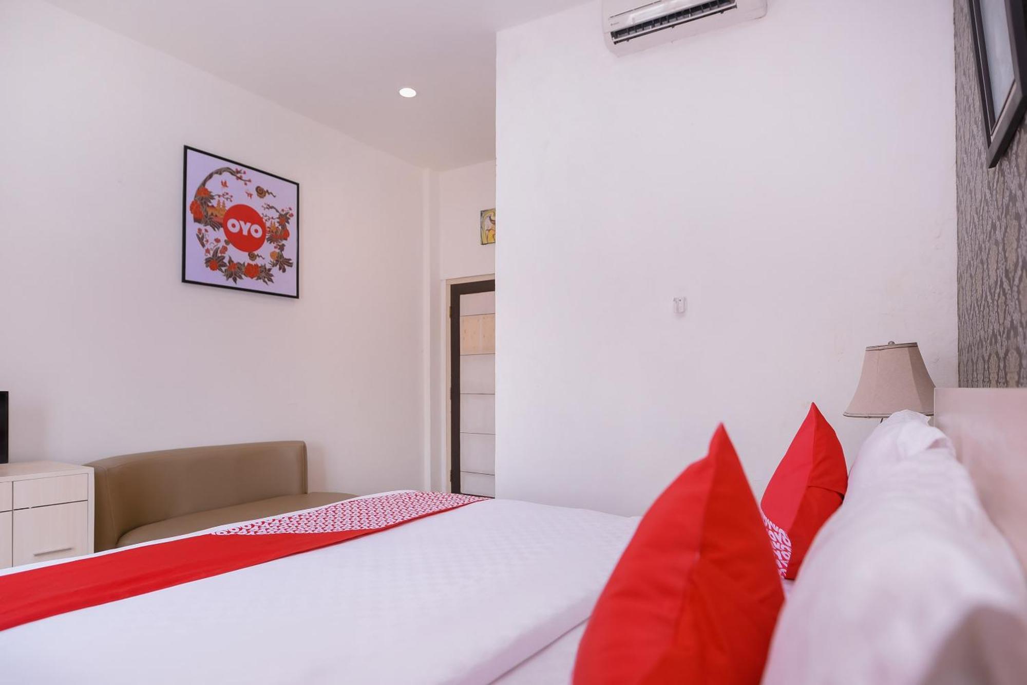 Capital O 854 Ub Caisar Hotel Banda Aceh Dış mekan fotoğraf