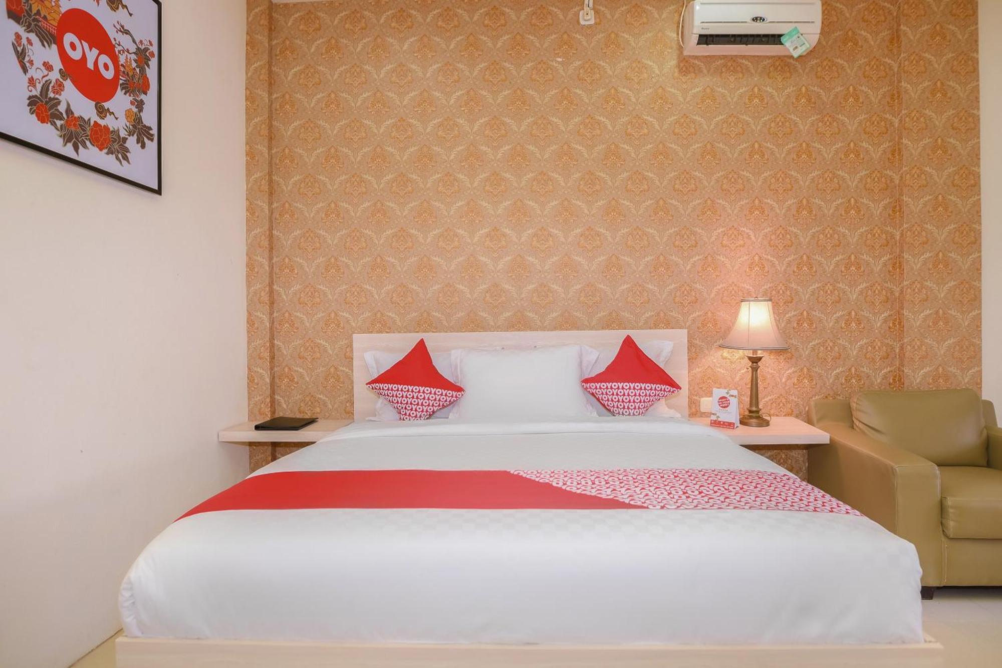 Capital O 854 Ub Caisar Hotel Banda Aceh Dış mekan fotoğraf